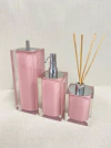 Kit de banheiro 3 peças em resina cristal rosa chá com cromado