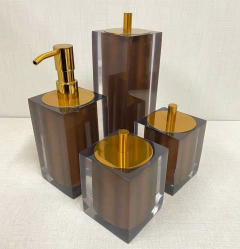 Kit de banheiro 4 peças em resina Cristal Marrom escuro com Dourado