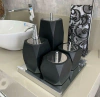 Kit de banheiro 4 peças em resina Valência preto fosco com cromado