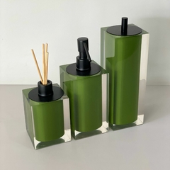 Kit de banheiro 3 peças em resina Cristal verde musgo com preto fosco