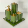 kit de banheiro 4 peças + bandeja 24x24 cristal verde musgo com dourado