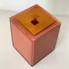 Lixeira em resina cristal Red gold com tampa quadrada em metal Red gold