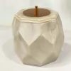 Lixeira lapidada em resina marfim com red gold - comprar online