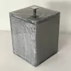 Lixeira em resina Cristal Cinza perolado com cromado
