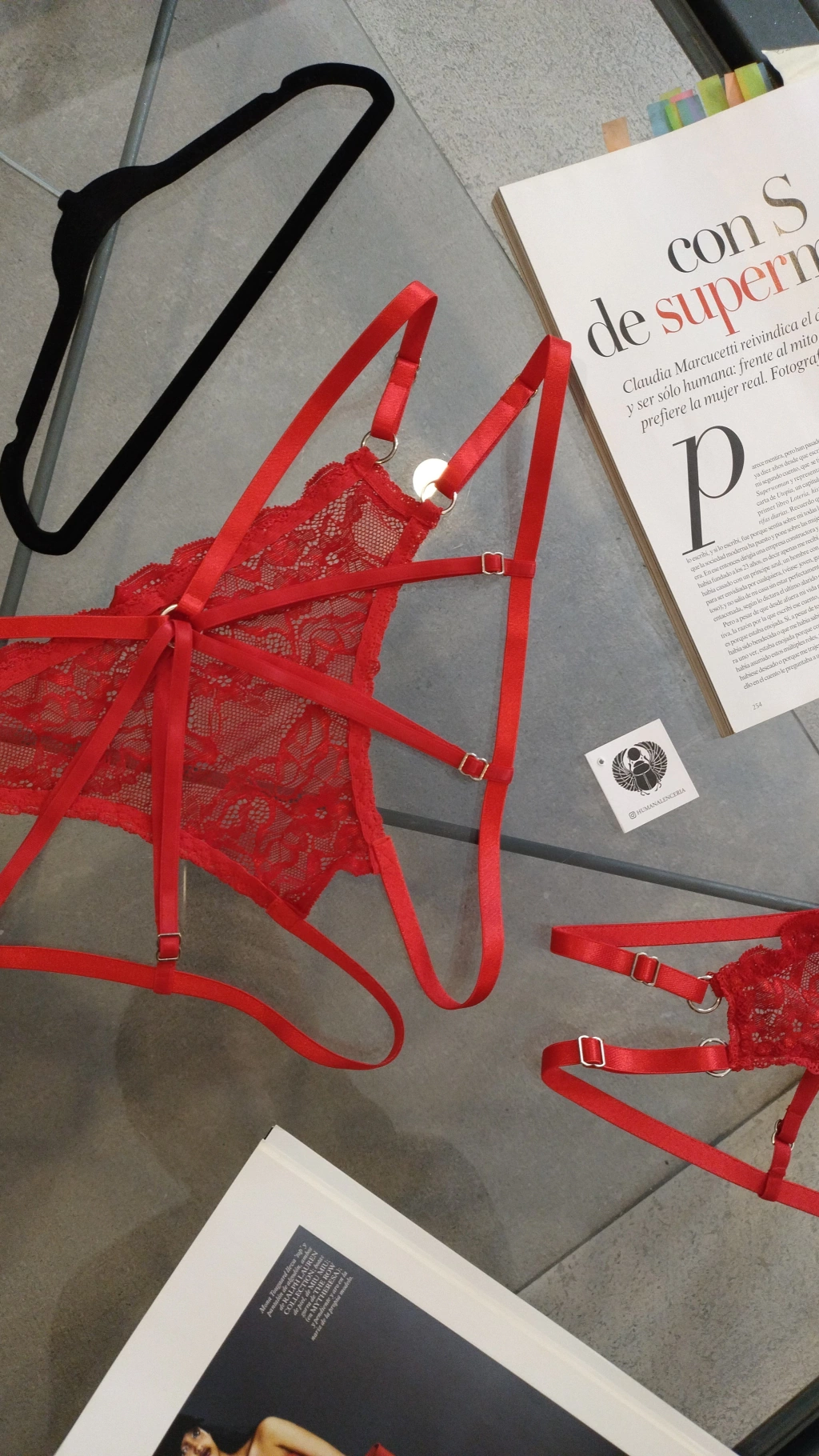 Tanga Abierta arnés Roja