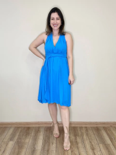 Vestido midi em crepe tamanho único azul Moniê na internet