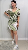 Vestido curto estampado com mangas curtas - comprar online