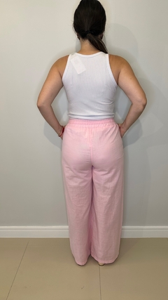 Calça pantalona de algodão com elástico na cintura rosa bebê - loja online