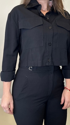 Conjunto de calça e camisa cropped Jussara na internet