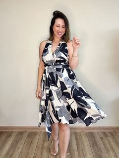 Vestido midi em crepe tamanho único estampado Moniê na internet