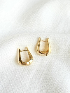 Argola Atol P dourado