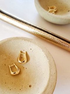 Argola Atol P dourado - loja online