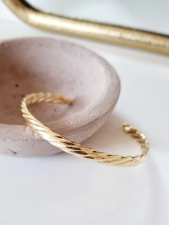 Bracelete Tordre Banho Ouro