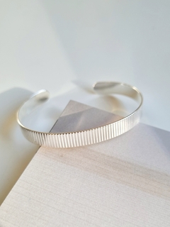 Bracelete Canelado Banho Prata