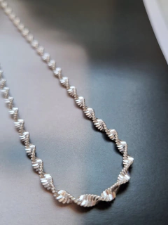 Gargantilha Lira Banho Prata