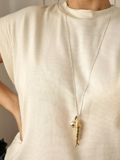 Colar Pez dourado - comprar online