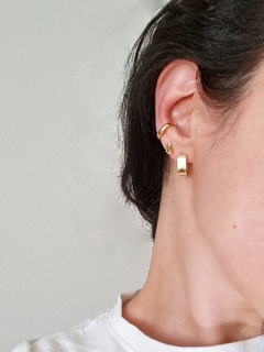 Brinco Dora dourado - comprar online