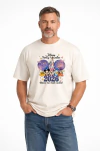 Off White - Camiseta Castelo Encantado Com Fogos E Personagens Animados 2026