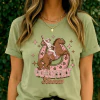 Pistache - T-Shirt Feminina Cowgirl Country no Cavalo com Ferradura e Estrelas Rosa