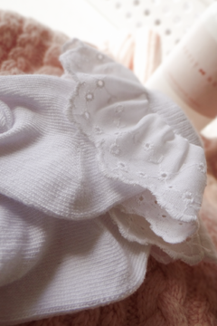 Par de Medias Broderie BB burbuja - hasta 6 meses - tienda online