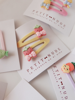 Par de clips Frutilla