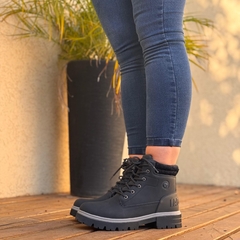 BORCEGO SAMY LADY STORK BLACK - comprar online