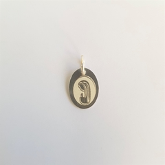 MEDALLA OVAL VIRGEN NIÑA