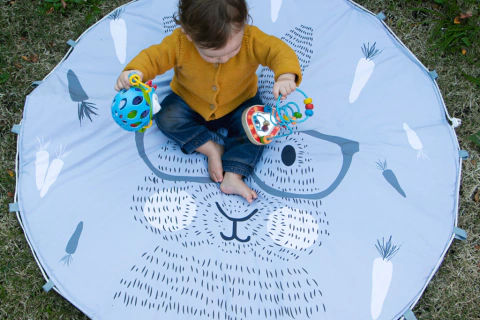 ALFOMBRA JUGUETERA CONEJO