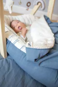 MANTA TUSOR AZUL ACERO CON CORDERITO