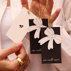 10 und. Conjunto de Tags - Not Basic