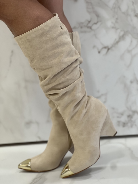Bota Slouch Couro Lança Perfume