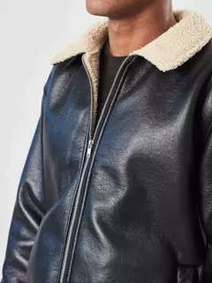 Campera Hungría Negro - comprar online