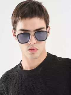 Buzo Bule Negro en internet