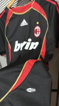 Imagen de Camiseta AC Milan 2006/07 ~ Retro Negra