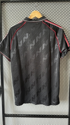 Camiseta Man United LIFESTYLE Negra en internet