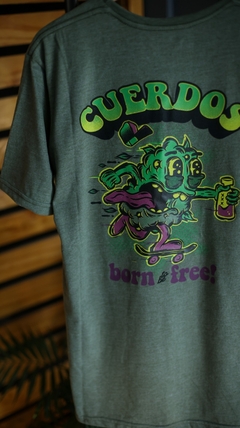 Remera Born Verde - tienda online