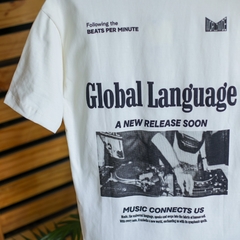 Imagen de Remera Global Lenguage Crudo