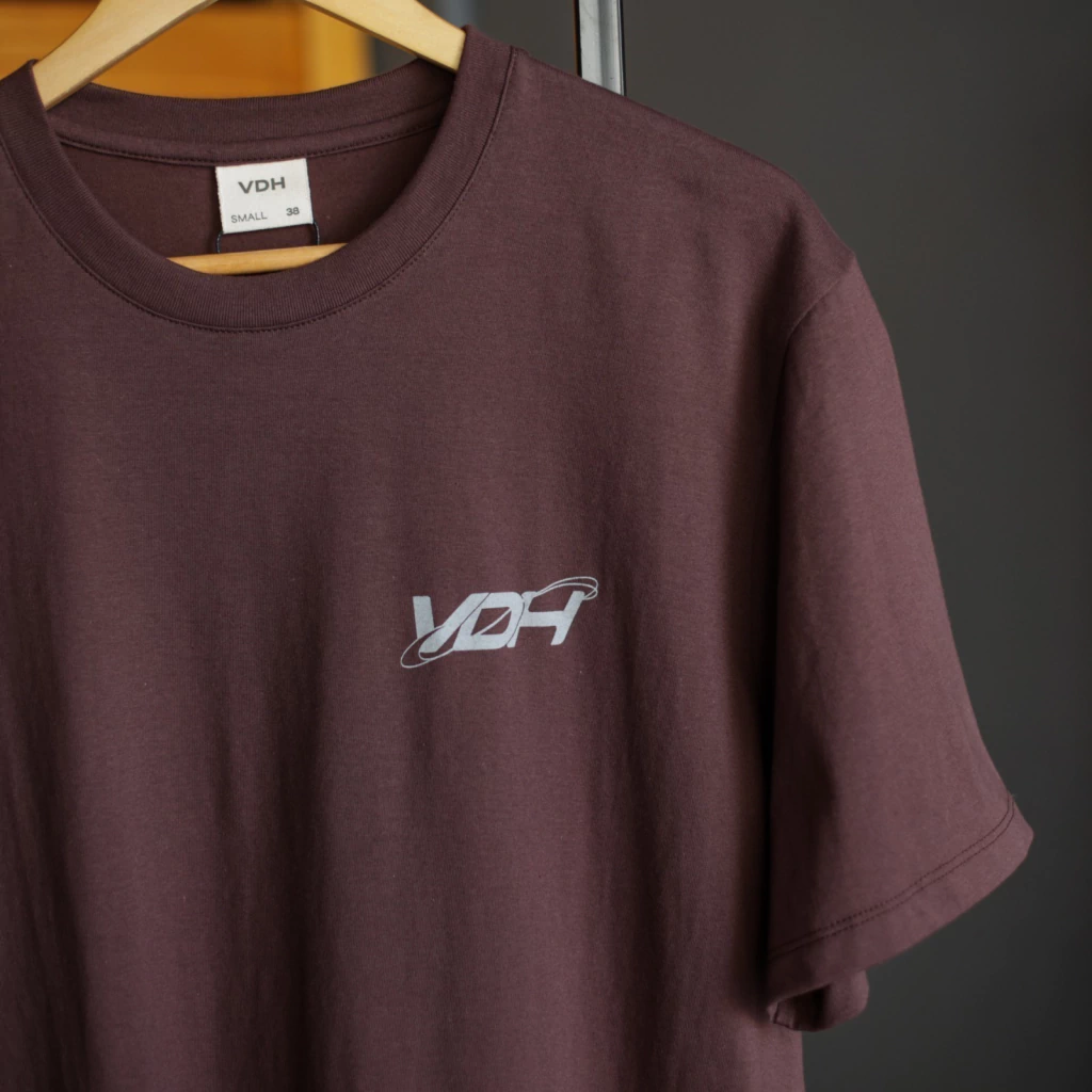 Remera Hide Chocolate