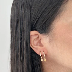 argolinha cravejada gota banhada a ouro - comprar online