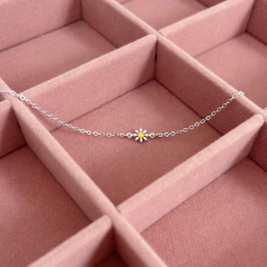 pulseira mini margarida banhada a prata