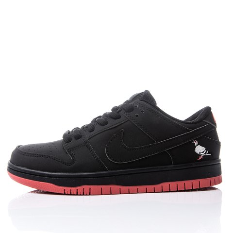 TENIS NIKE SB DUNK LOW "BLACK PIGEON"