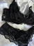 Conjunto de Lingerie em Renda Preto Sutia sem bojo e aro - Yah - comprar online