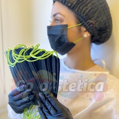 MÁSCARA PRETA COM VERDE TRIPLA PROTEÇÃO PCTE C 10 UNIDADES