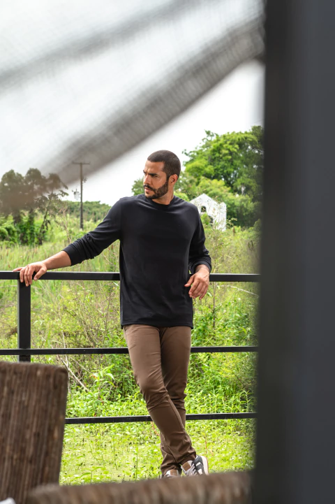 MANGA LONGA MAHAL PRETA - comprar online