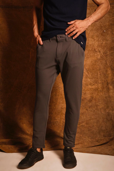 CALÇA ROMA CHUMBO - comprar online