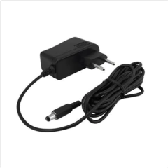 FONTE CHAVEADA 5V 1A - PLUG 2,1MM X 5,5MM - CABO 3 METROS