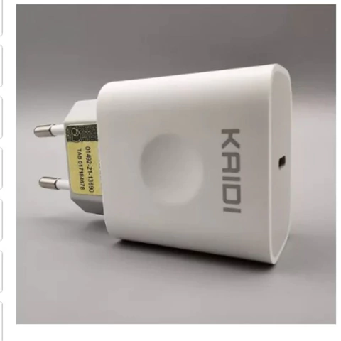 CARREGADOR DIGITAL 20W USB-C KD-108