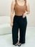 Pantalona Feminina com Vinco em Duna - Boutique Qbonita Pina