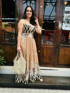 Vestido Feminino Longo Recorte Busto Alça Fina em Viscolinho - comprar online