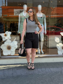 Bermuda Feminina em Linho - comprar online